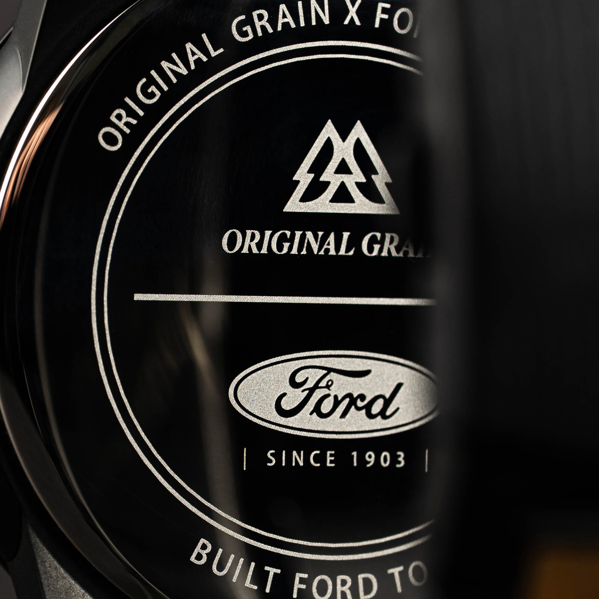 Ford.com Barrel 44mm
