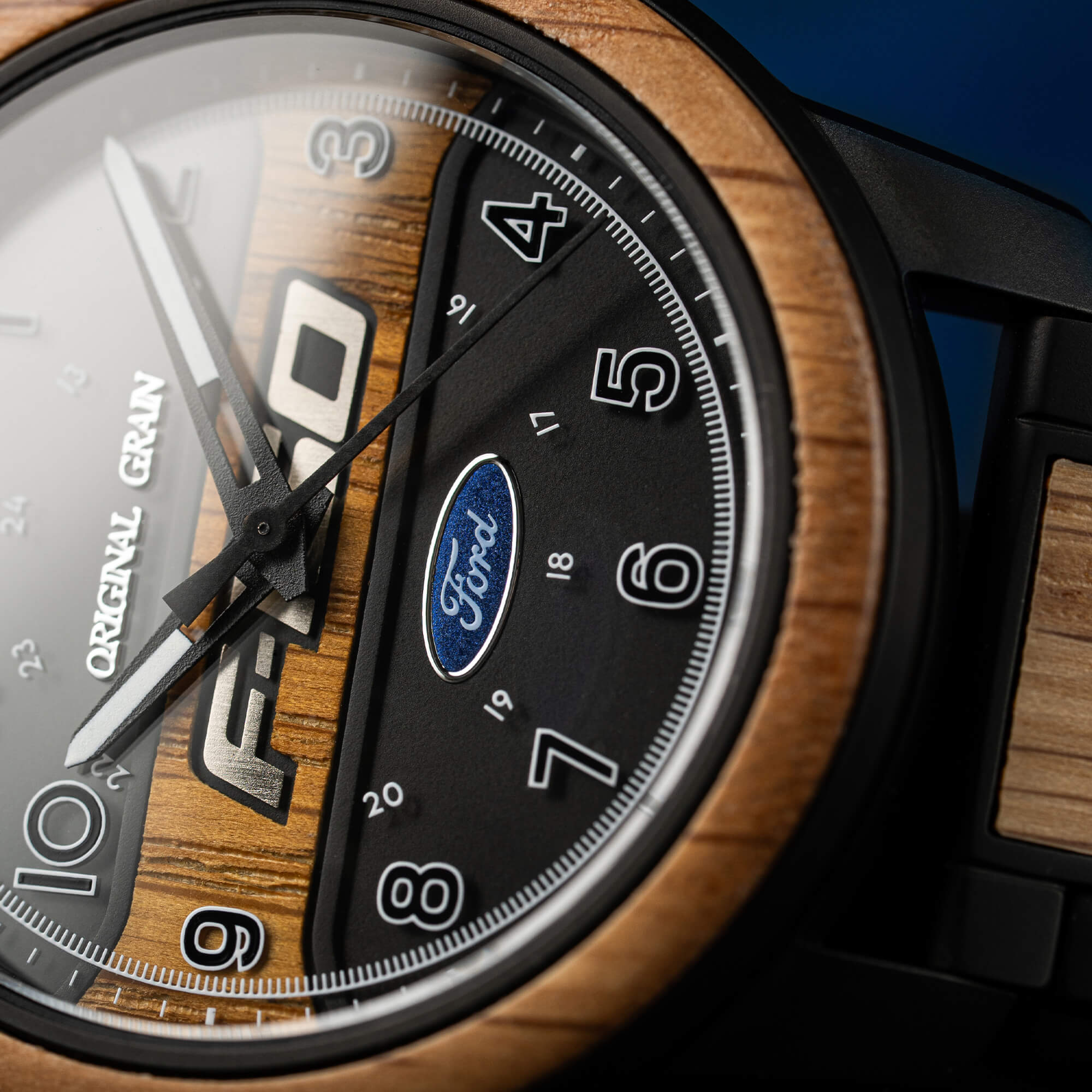 Ford.com Barrel 44mm