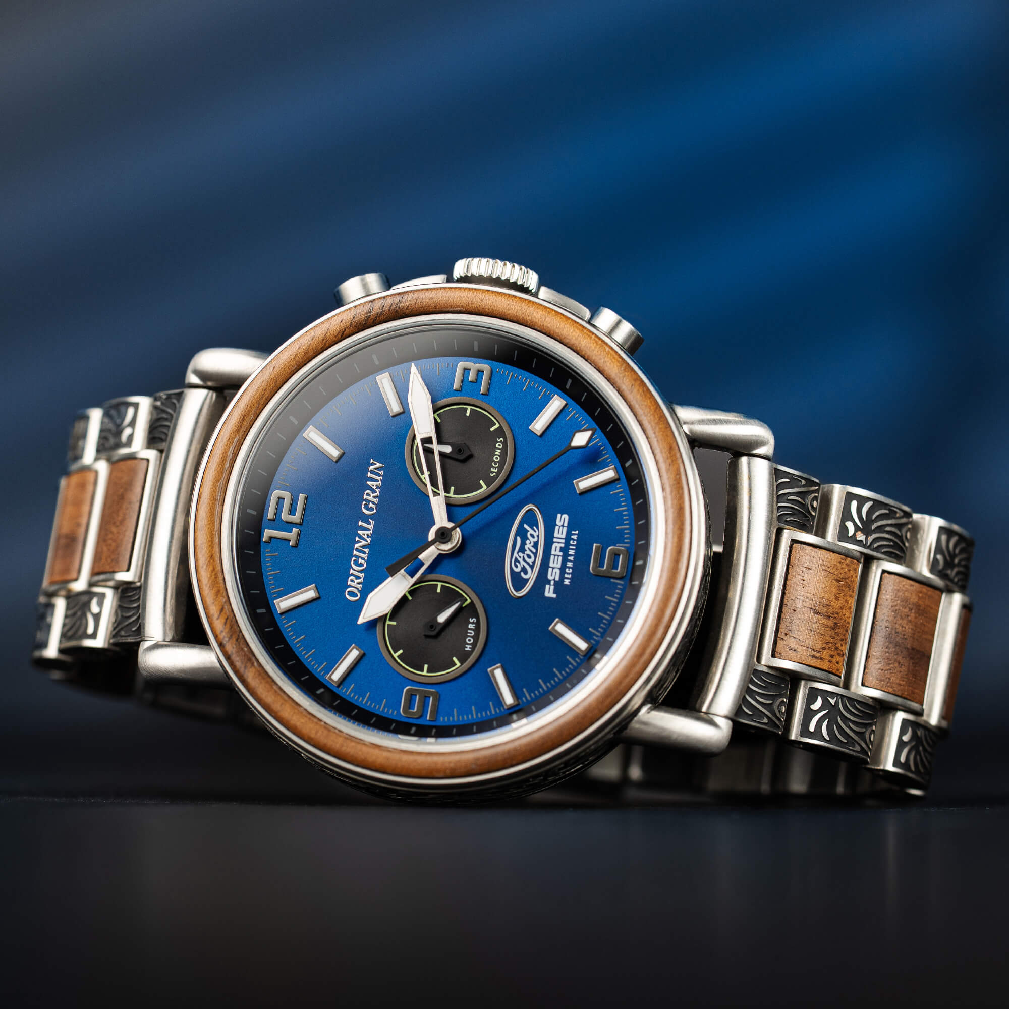 Ford.com Western Mechanical Chrono 44mm
