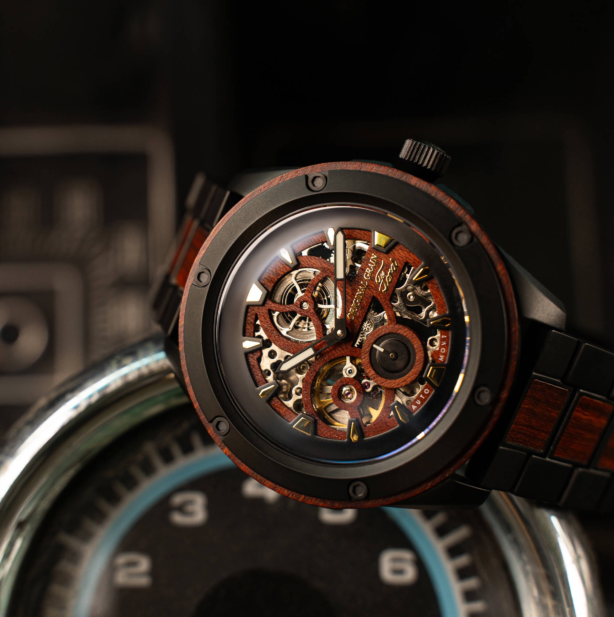 Ford.com Heritage Rugged Automatic 44mm
