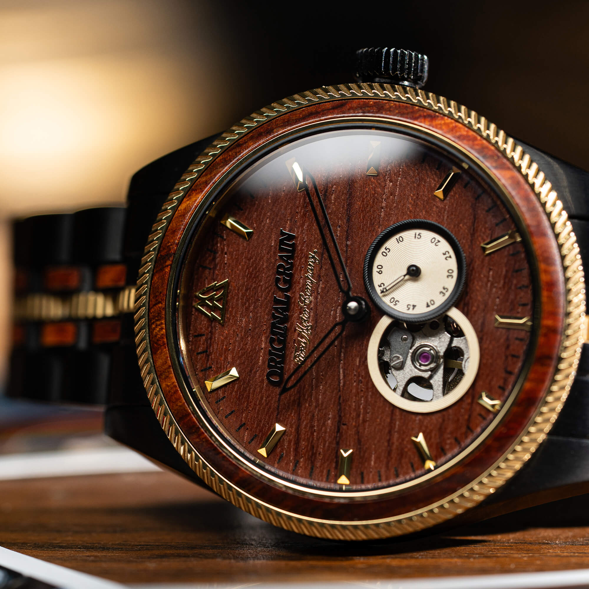 Ford.com Vintage Gold Automatic 40mm