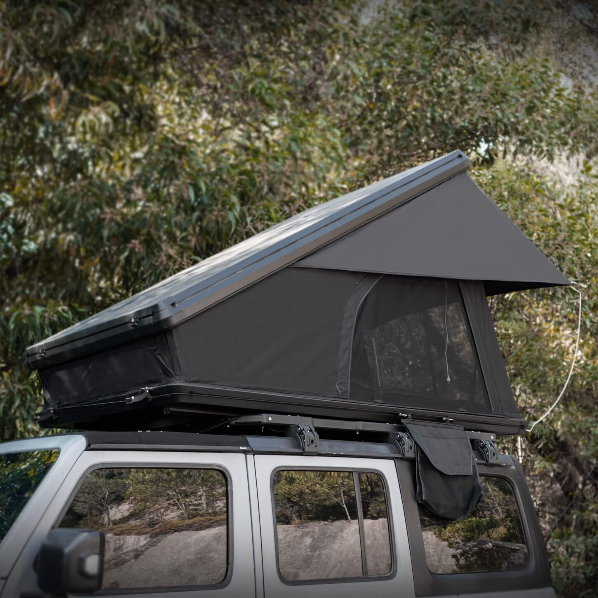 Trailora Altitude Heavy-Duty Hard-Shell Rooftop Tent With Ladder | 2-3 Person