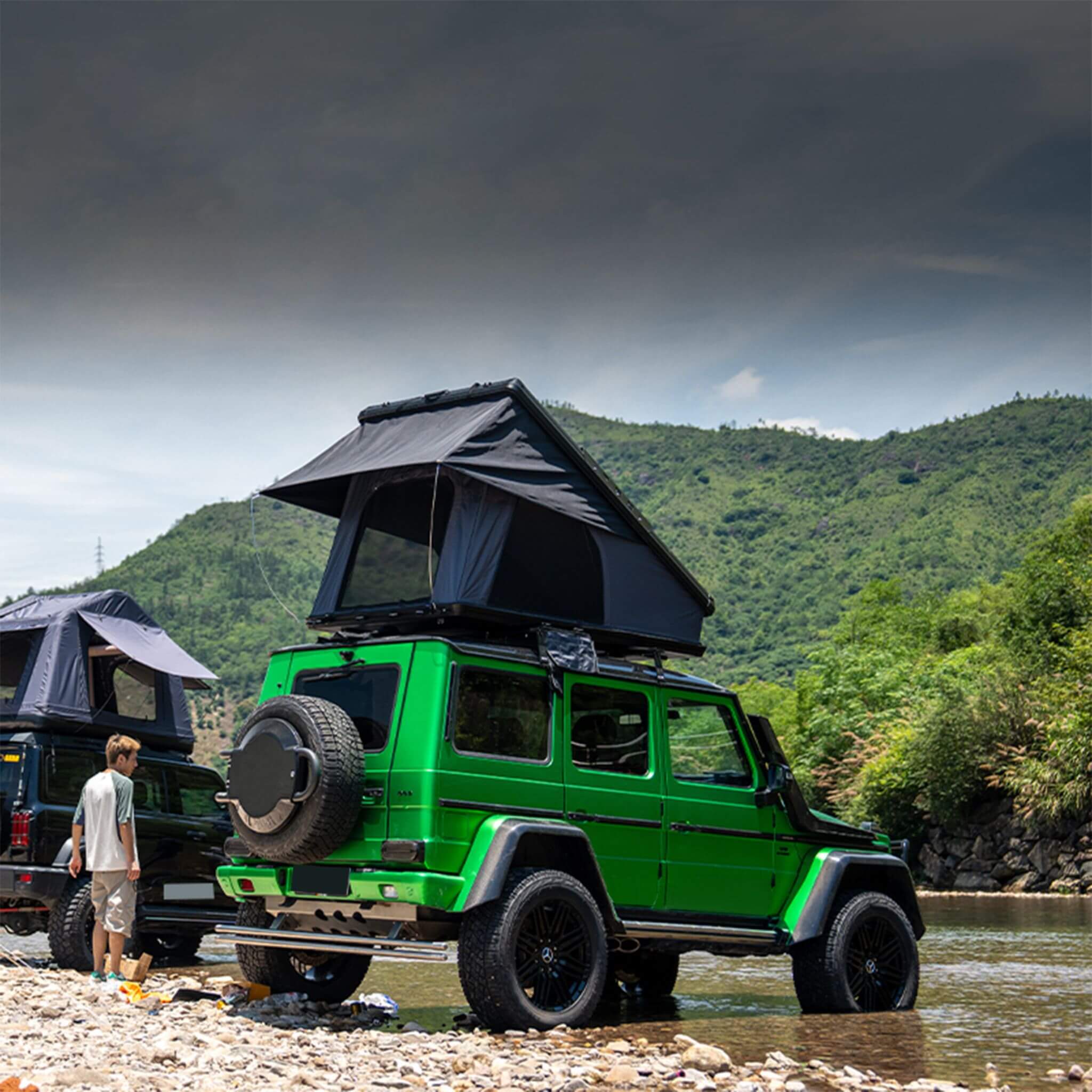 Trailora Altitude Heavy-Duty Hard-Shell Rooftop Tent With Ladder | 2-3 Person