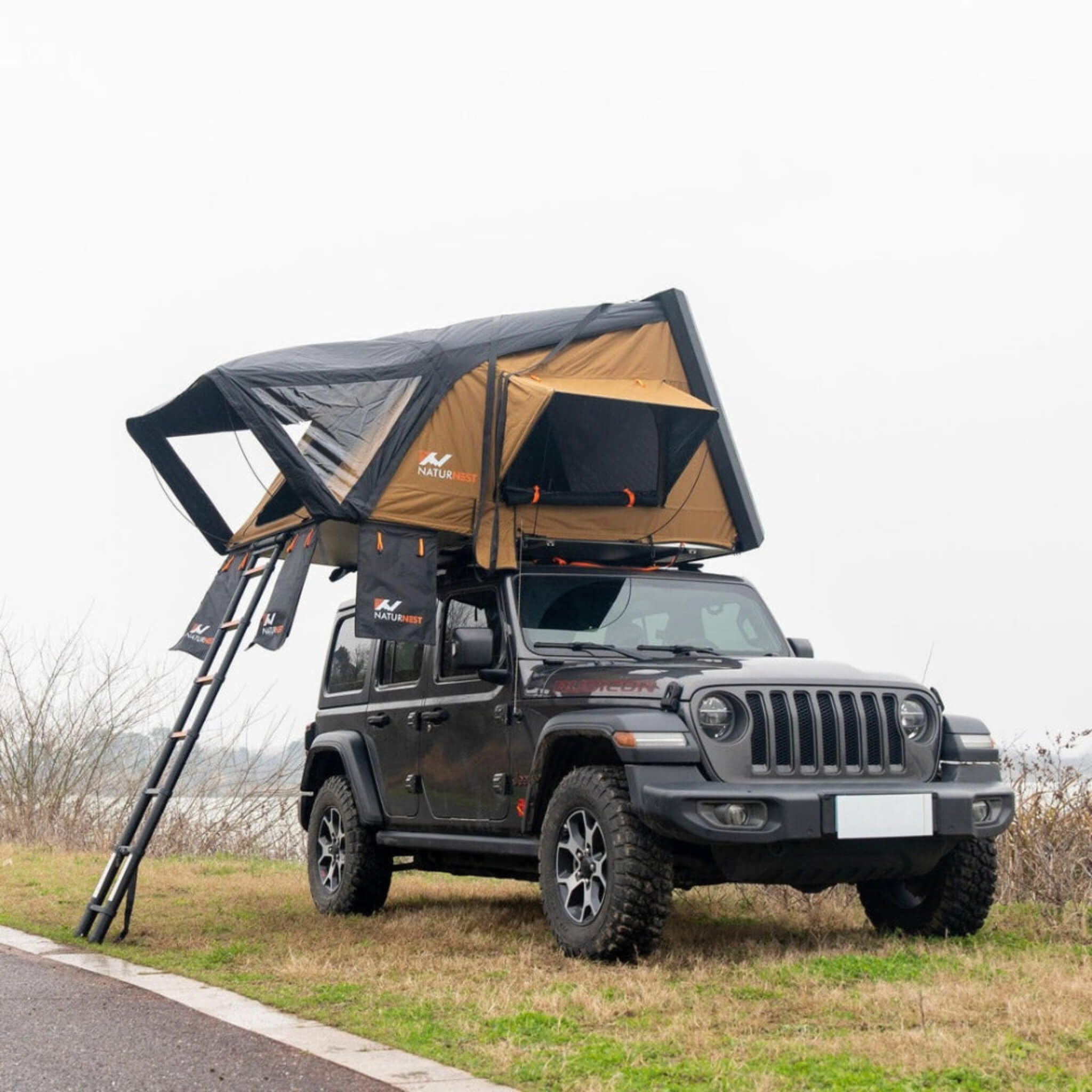Naturnest Sirius 2 Premium 2XL 3-Person Clamshell Rooftop Tent