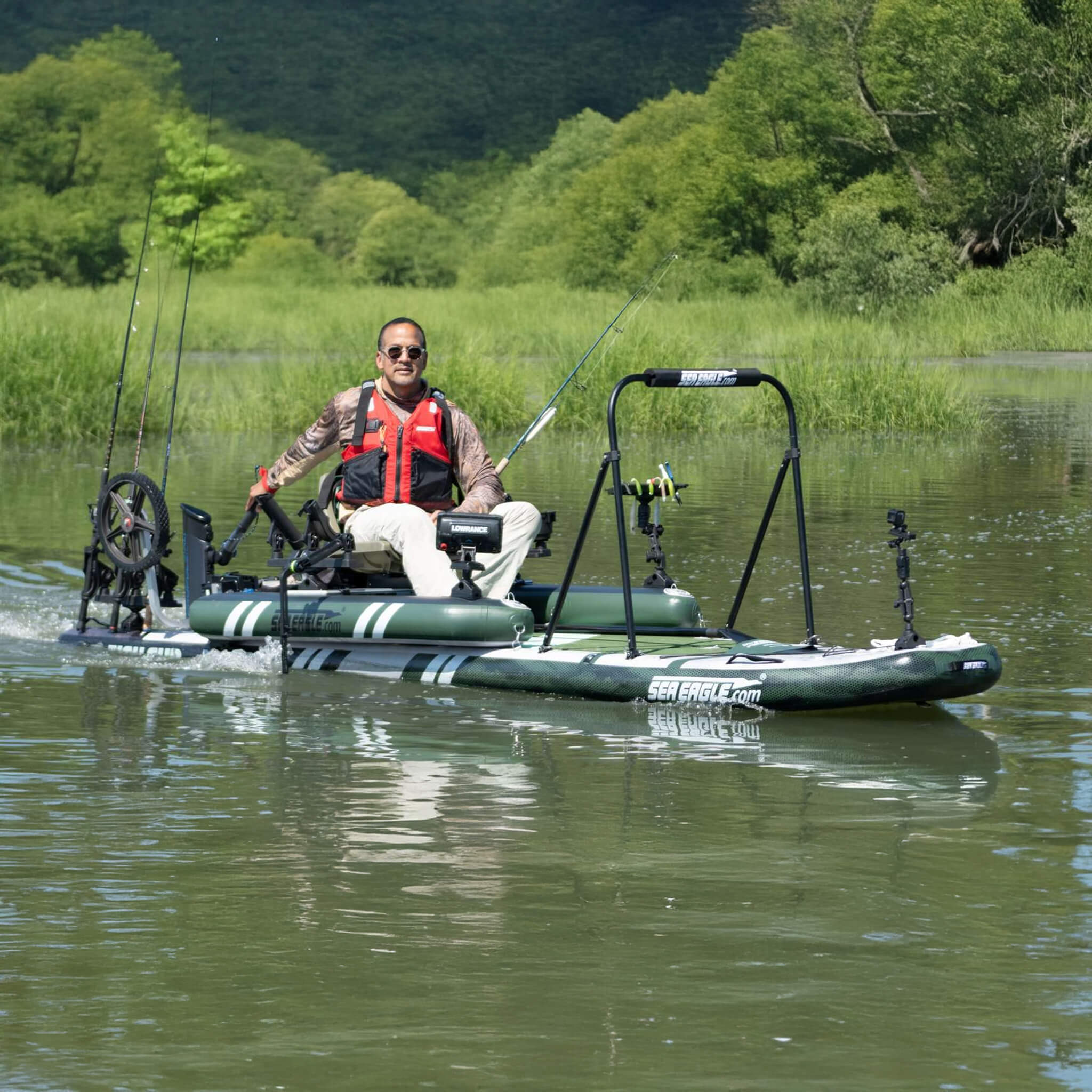 Sea Eagle FS1210 FishSUP 1-Person Inflatable Fishing Stand-Up Paddleboard [FS1210K] (SAK79218)